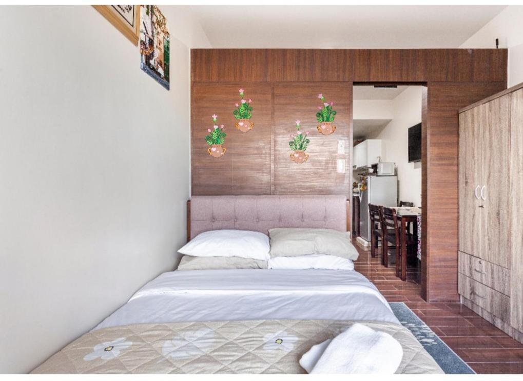 Marivic'S Place At Air Residences Makati Manila Luaran gambar